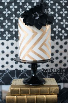 Black and Gold Wedding Cake Black and Gold Wedding Cake