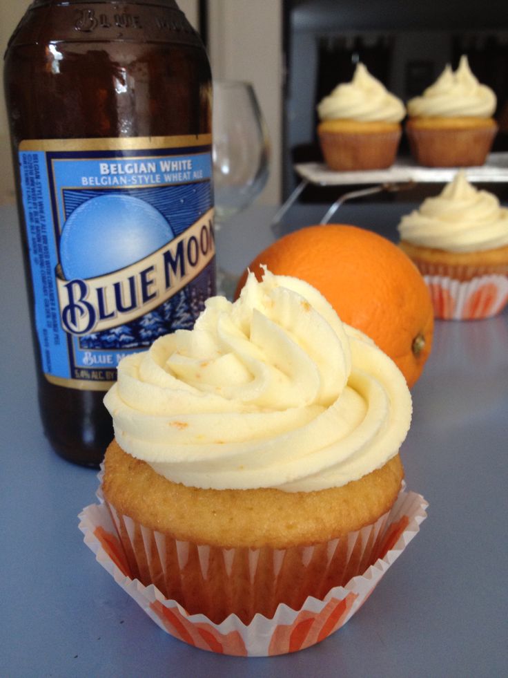 Blue Moon with Orange Frosting Cupcakes