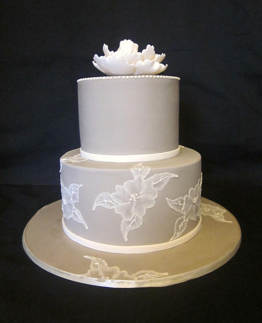 Brushed Embroidery Wedding Cake With