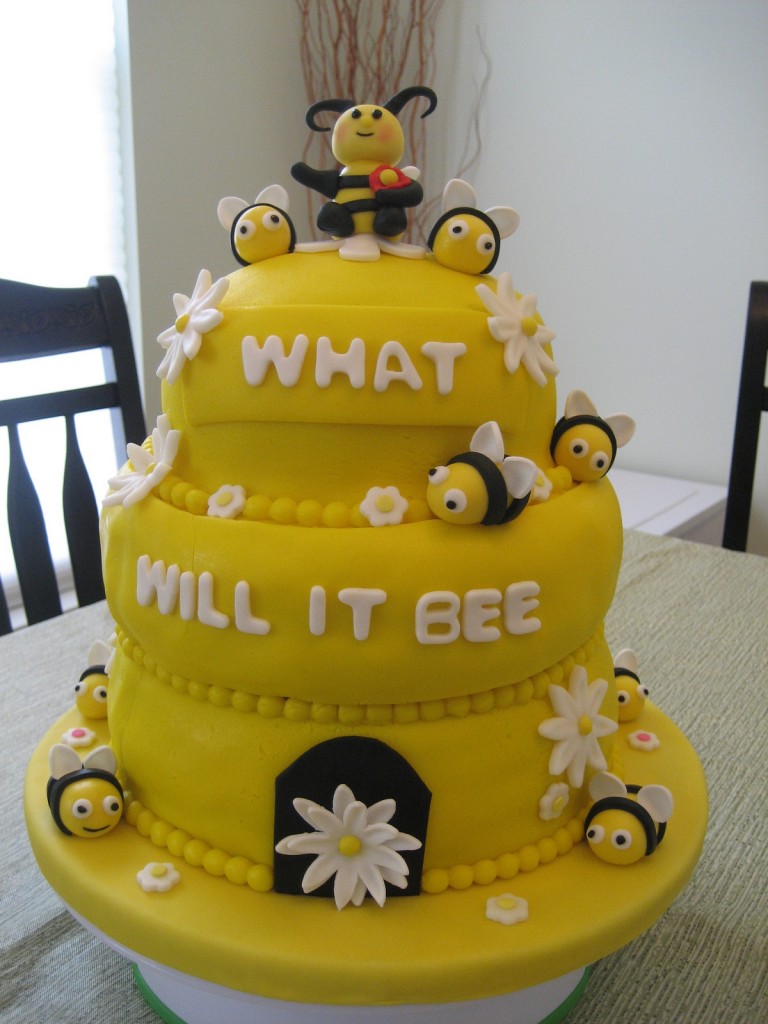 Bumble Bee Cake Decorations
