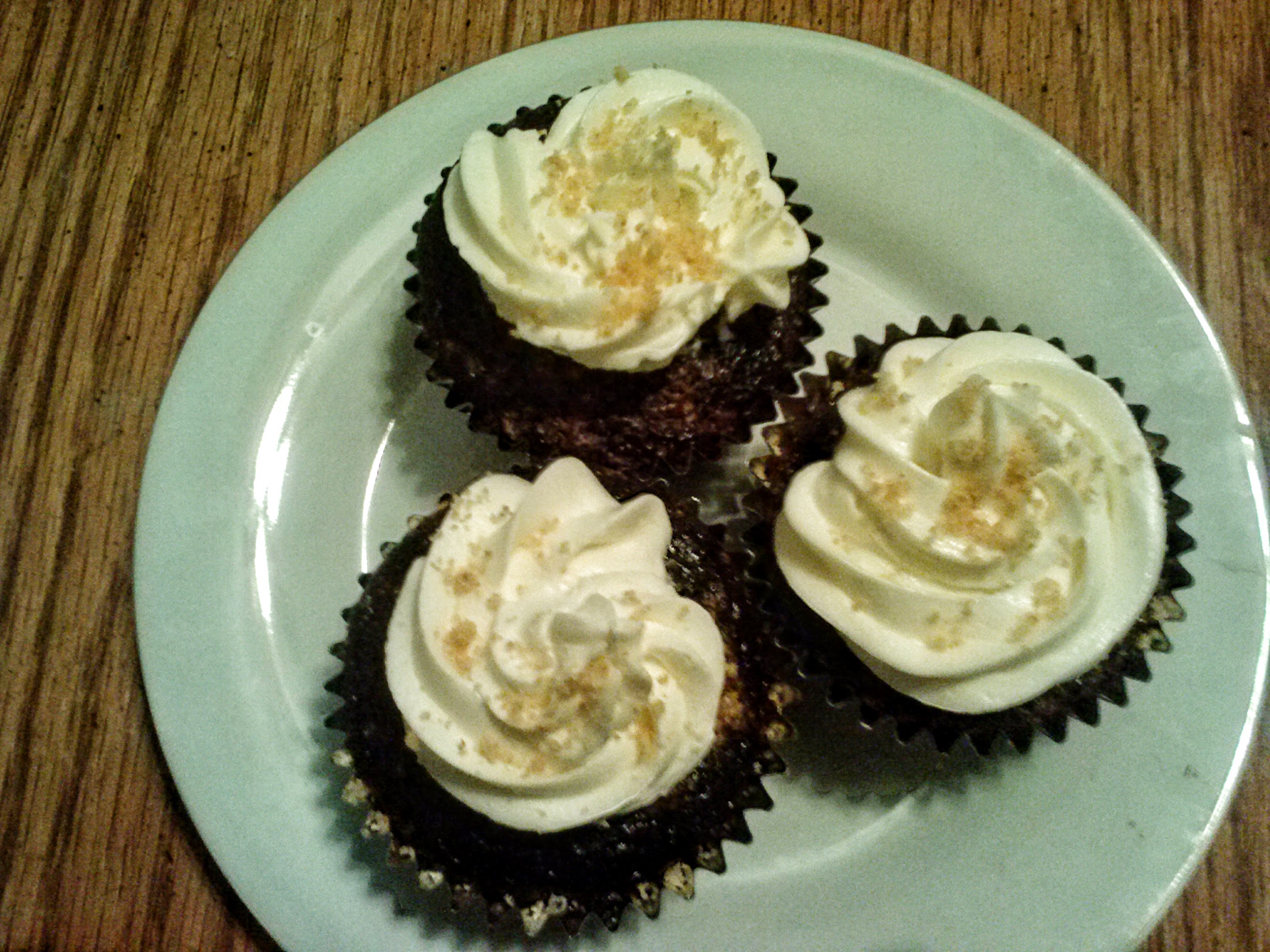 Chocolate Graham Cracker Cupcakes Chocolate Graham Cracker Cupcakes