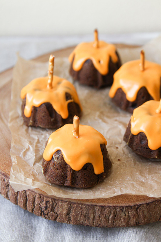 Chocolate Pumpkin Bundt Cake Recipe