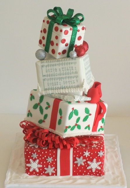 Christmas Wedding Cake