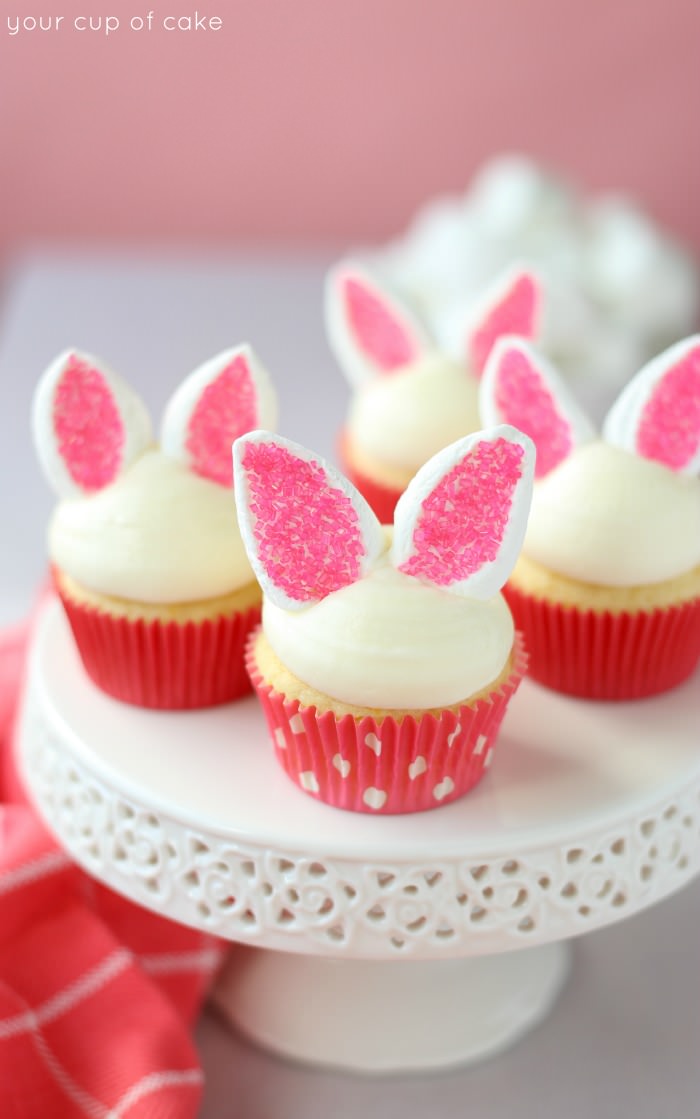 Easter Bunny Cupcakes with Marshmallow Ears Easter Bunny Cupcakes with Marshmallow Ears