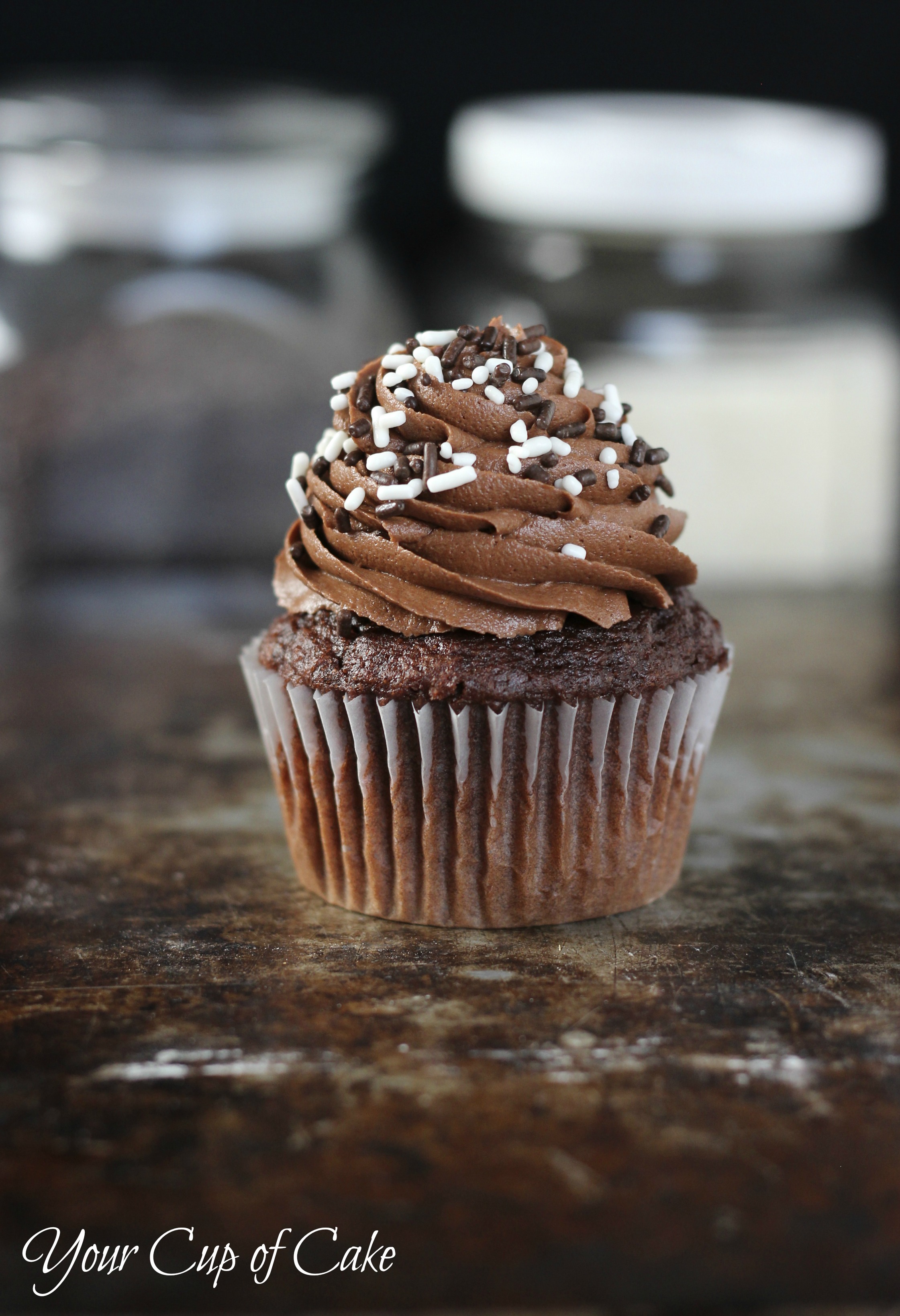 Easy Chocolate Cupcakes