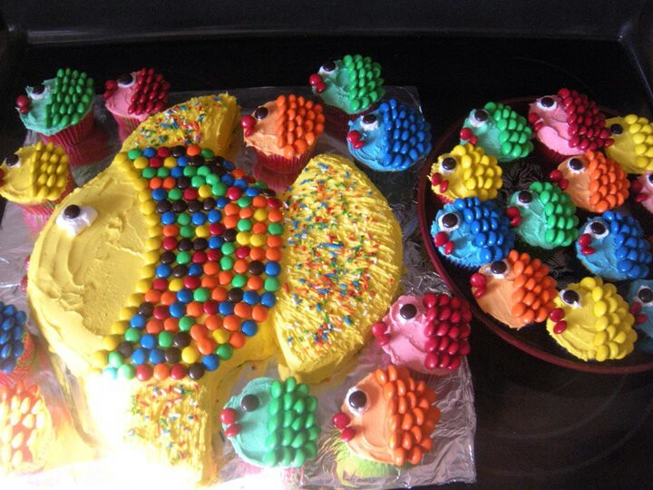 Fish Cupcake Cake Ideas
