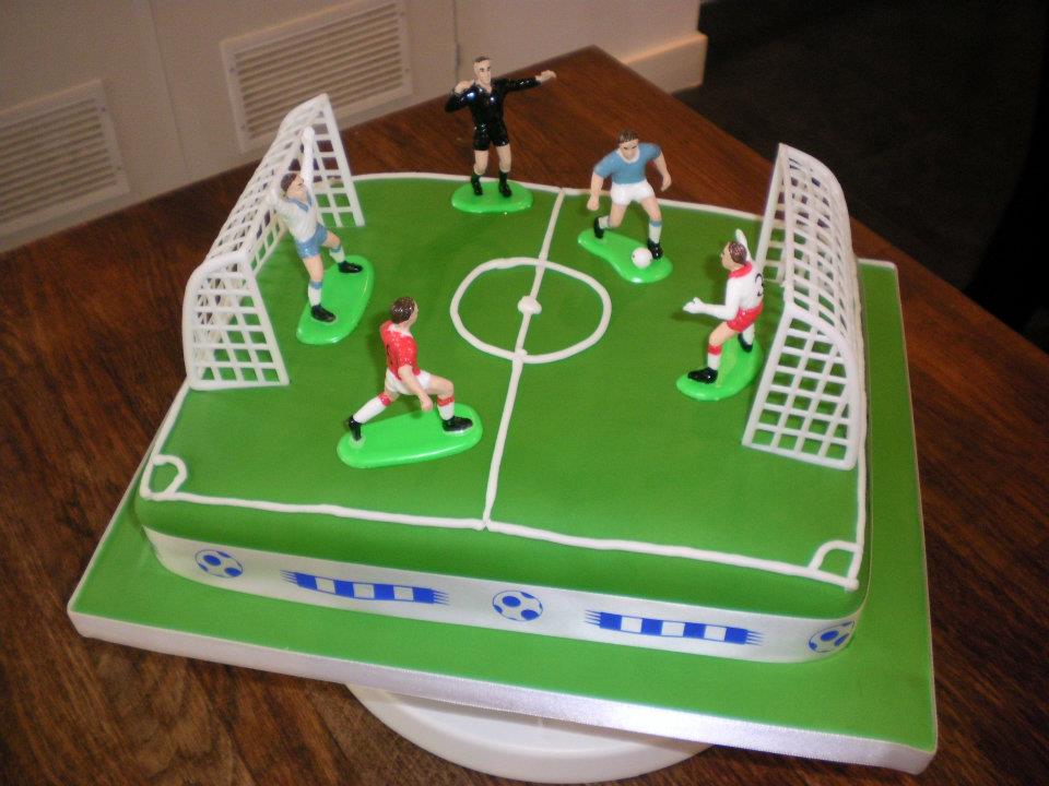 Football Pitch Cake