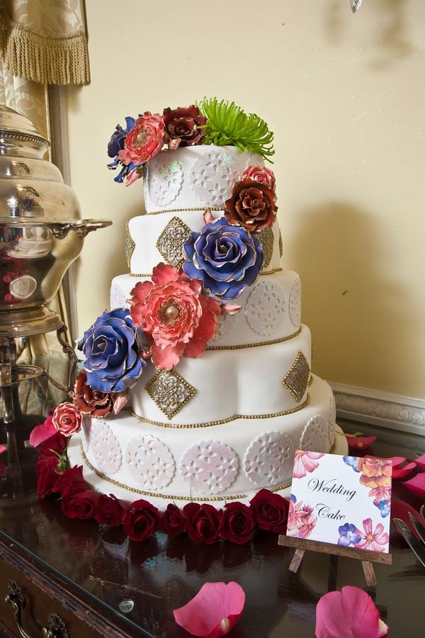 Frida Inspired Wedding Cake