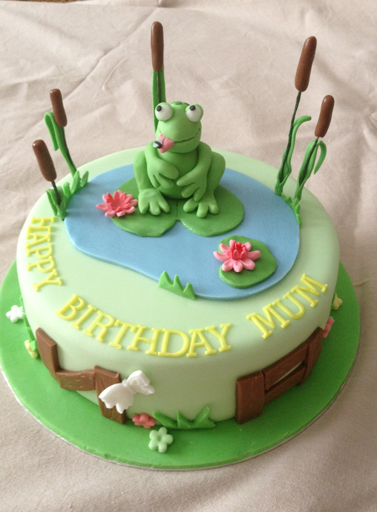 Frog On Lily Pad Cake