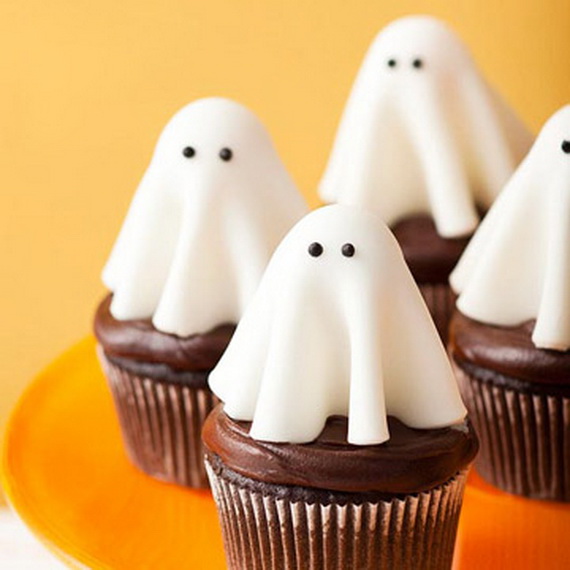 Ghost Halloween Cupcake Ideas