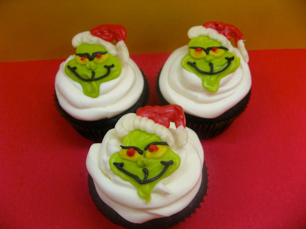 Grinch Cupcakes