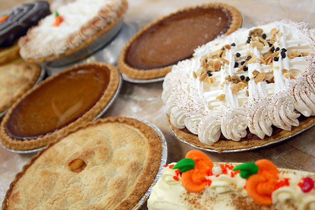 Happy Thanksgiving Pies and Cakes