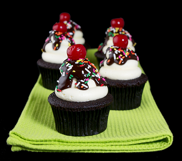 Hot Fudge Sundae Cupcakes