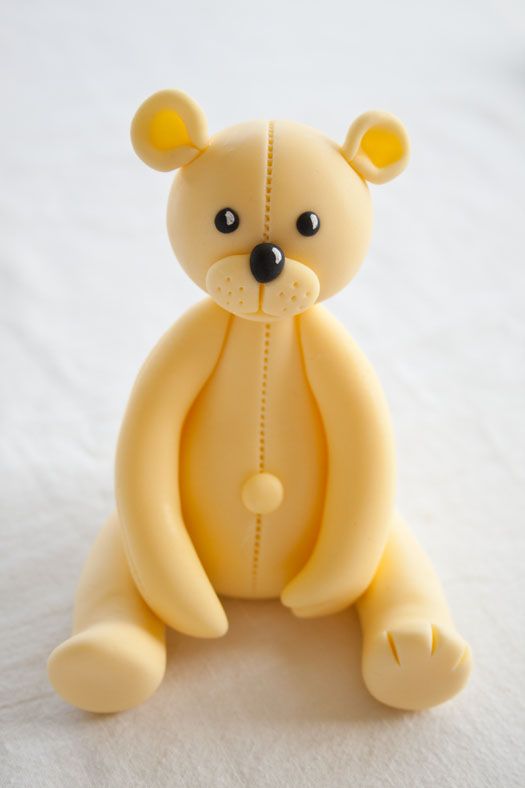 How to Make Teddy Bear Cake Toppers