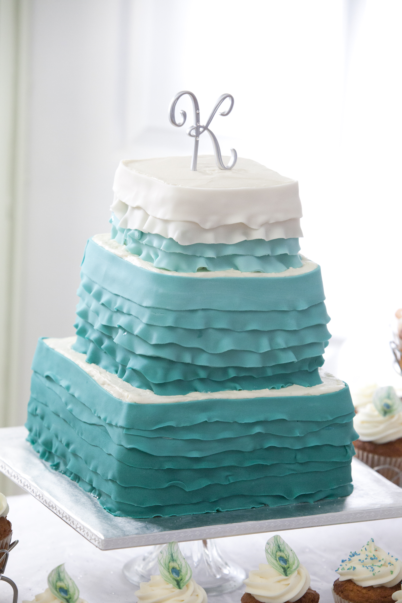 Images of Blue and Teal Wedding Cakes