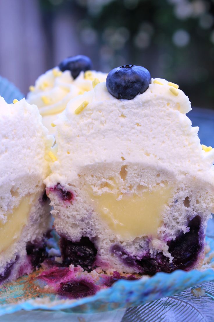 Lemon Blueberry Cupcakes Recipe