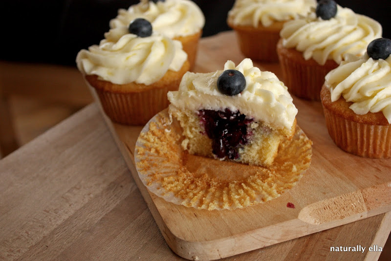 Lemon Blueberry Cupcakes with Filling