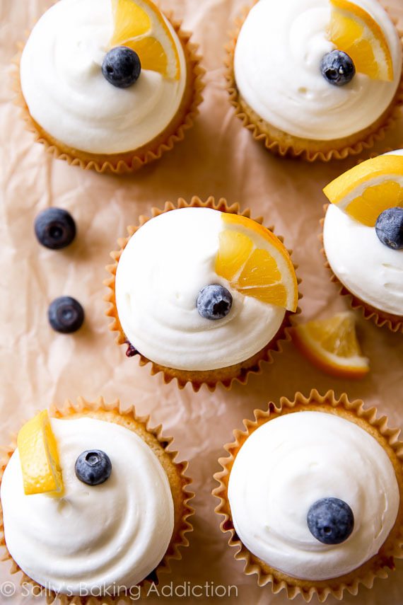 Lemon Blueberry Cupcakes Lemon Blueberry Cupcakes