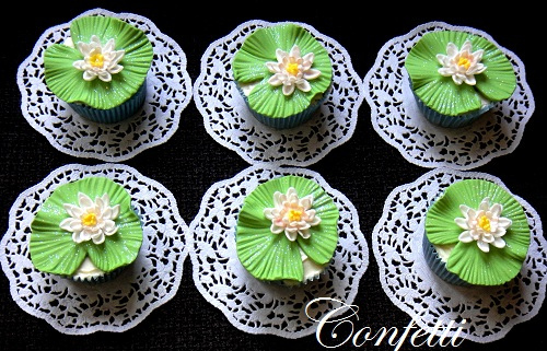 Lily Pad Cupcakes