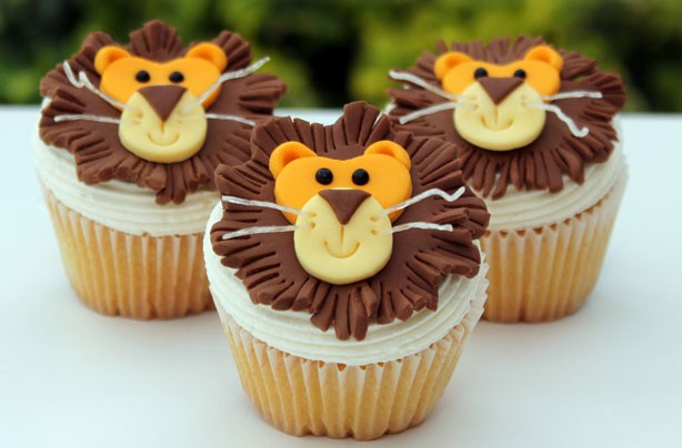 Lion Cupcakes Lion Cupcakes