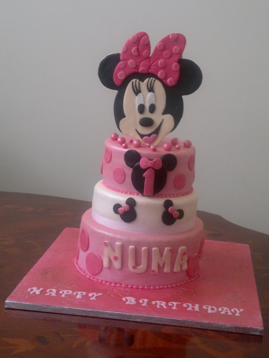 Little Girl Minnie Mouse Birthday Cake