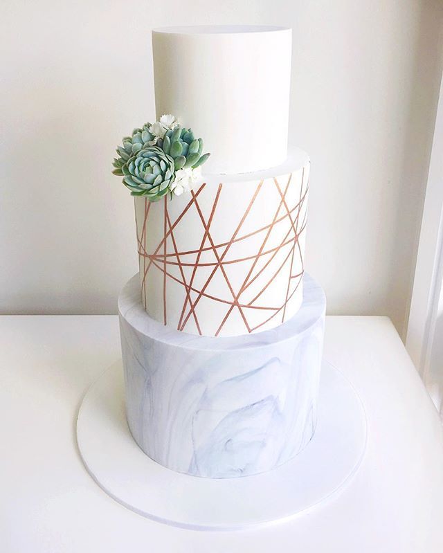 Modern Gold Wedding Cake