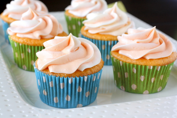 Orange Creamsicle Cupcakes