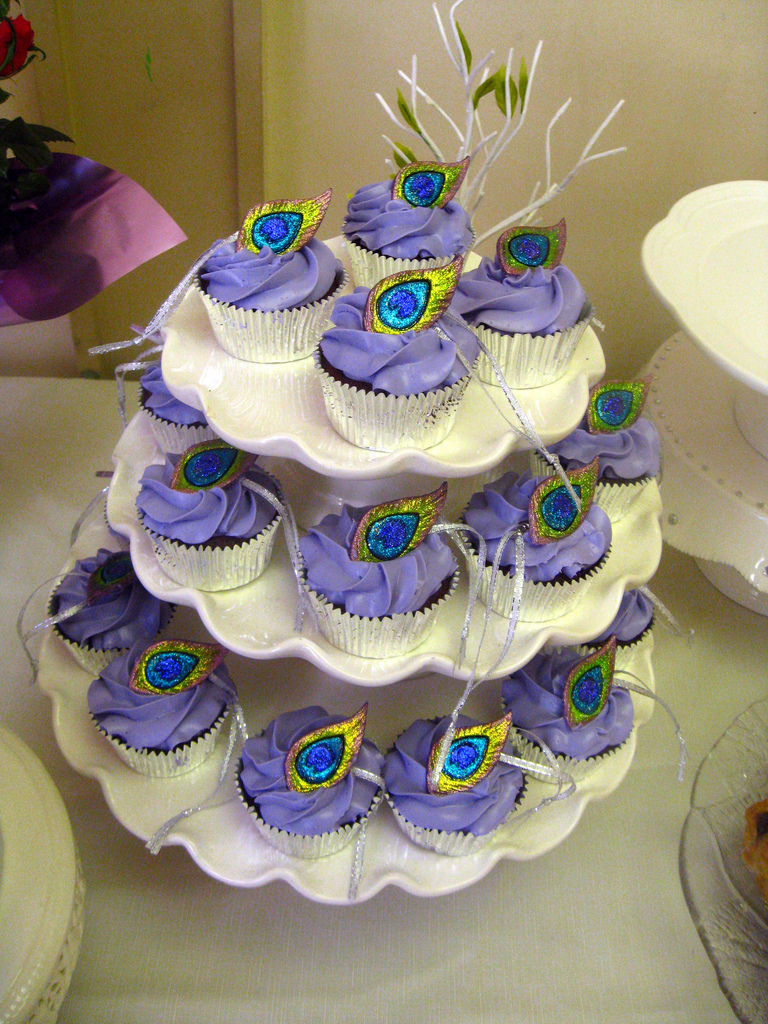 8 Photos of Peacock Bridal Shower Cupcakes