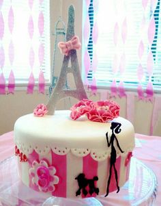 Pink and White Fondant Cake