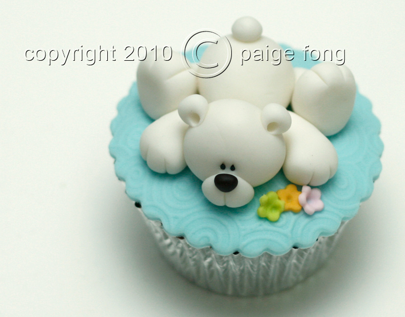 Polar Bear Fondant Cupcake Polar Bear Fondant Cupcake