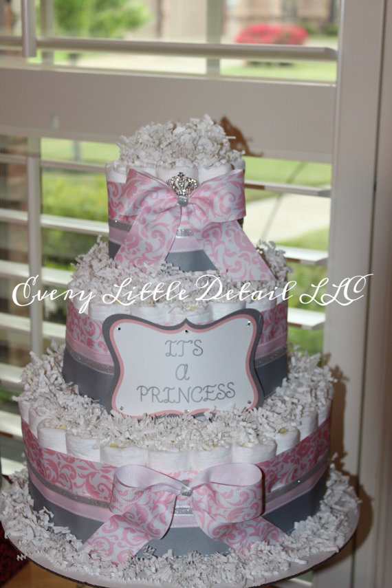 12 Photos of Elegant Princess Theme Diaper Cakes 12 Photos of Elegant Princess Theme Diaper Cakes