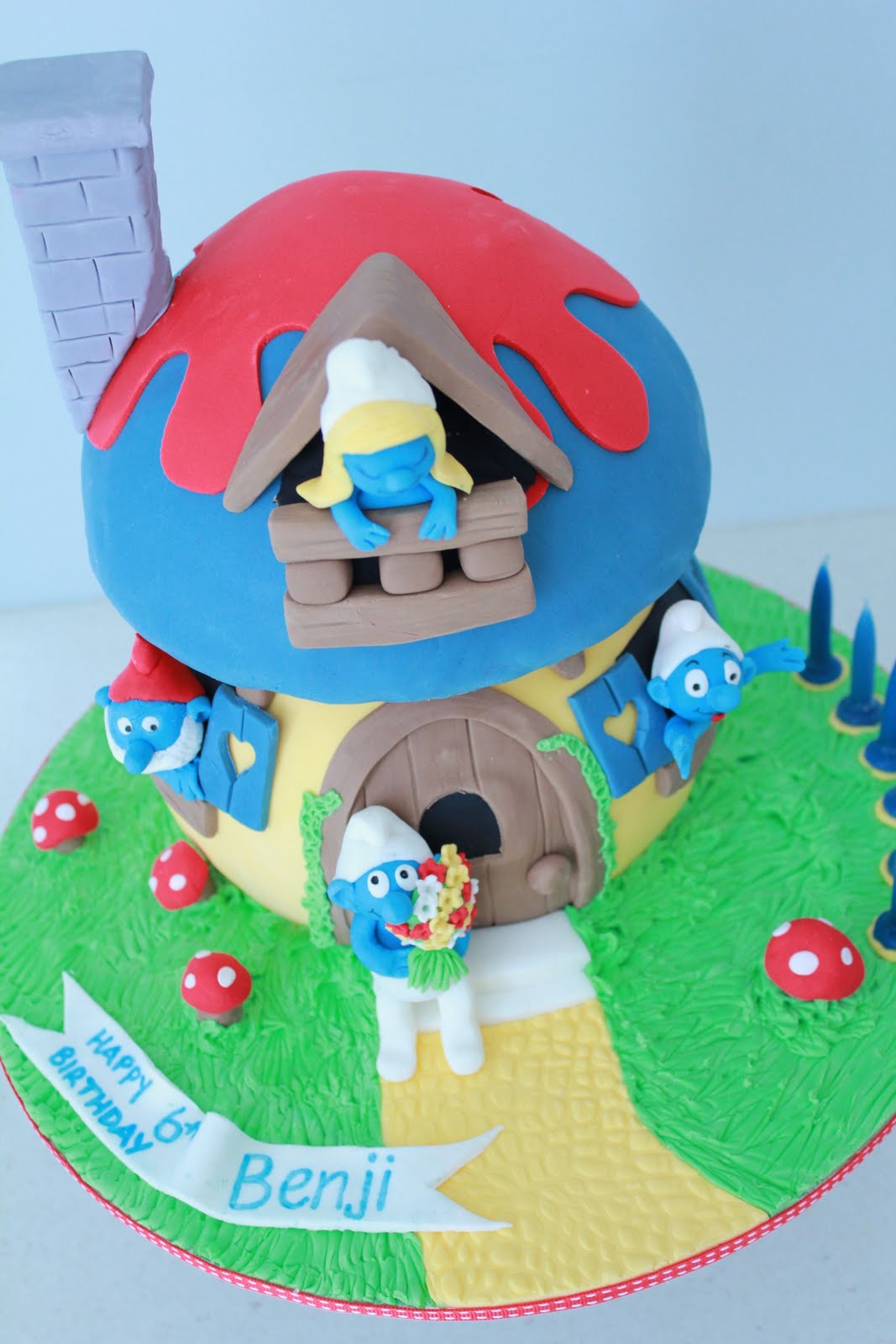 Smurfs Birthday Cake