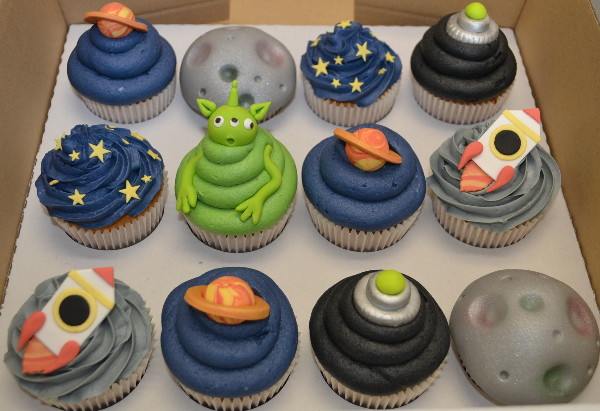 Space Cupcakes Space Cupcakes