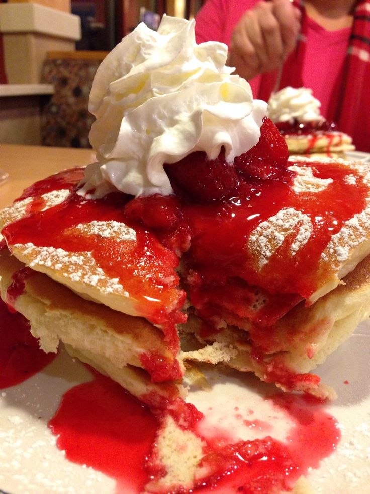 Strawberry Cheesecake Pancakes Ihop