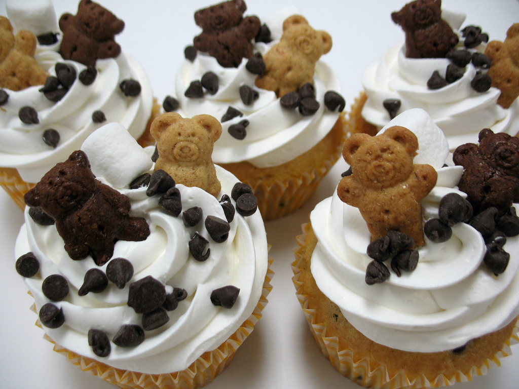 Teddy Graham Cupcakes