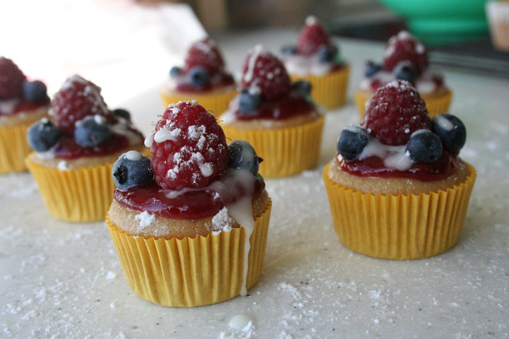Vanilla Cupcakes with Fruit