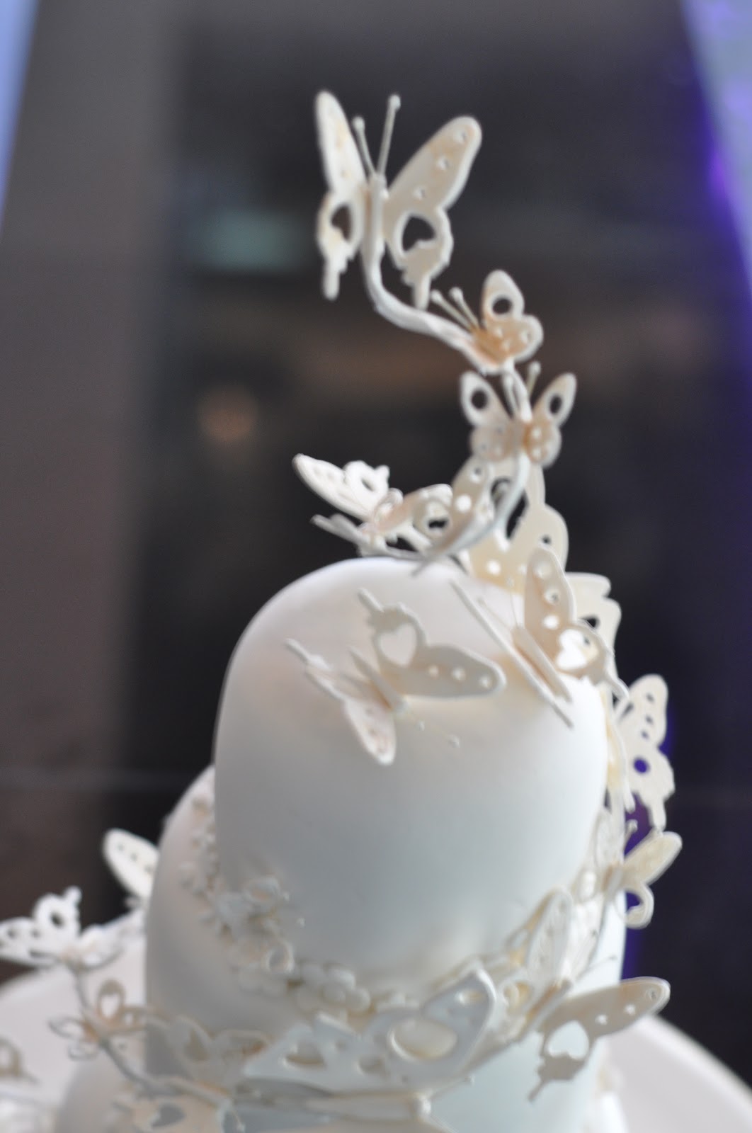 Wedding Cake with Butterflies Wedding Cake with Butterflies
