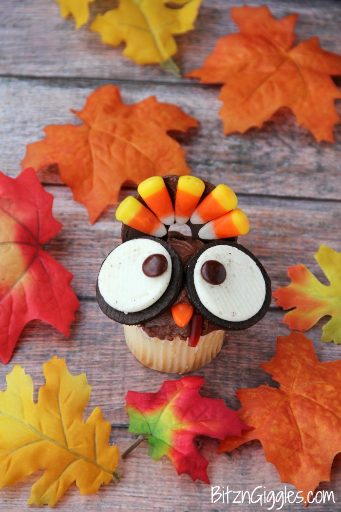 Wide-Eyed Turkey Cupcakes Thanksgiving