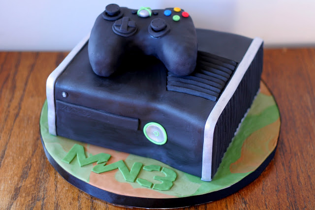 Xbox 360 Birthday Cake