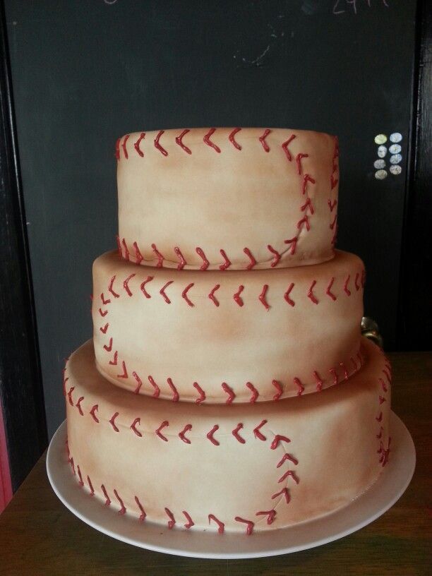 Baseball-Themed Wedding Cake