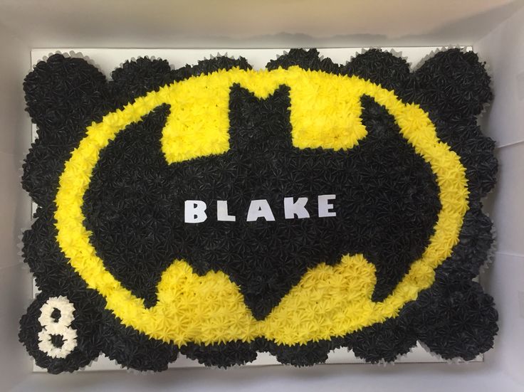 Batman Cupcake Cake