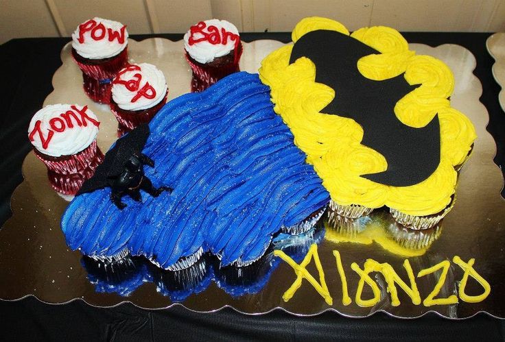 Batman Cupcake Cake