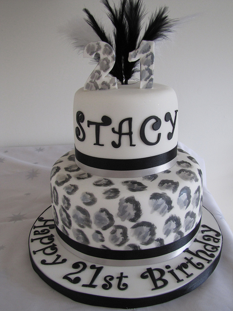 Black and White Cheetah Print Cakes