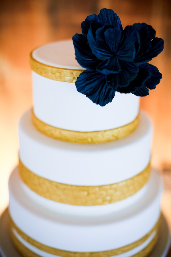 Cake Gold Navy Flowers