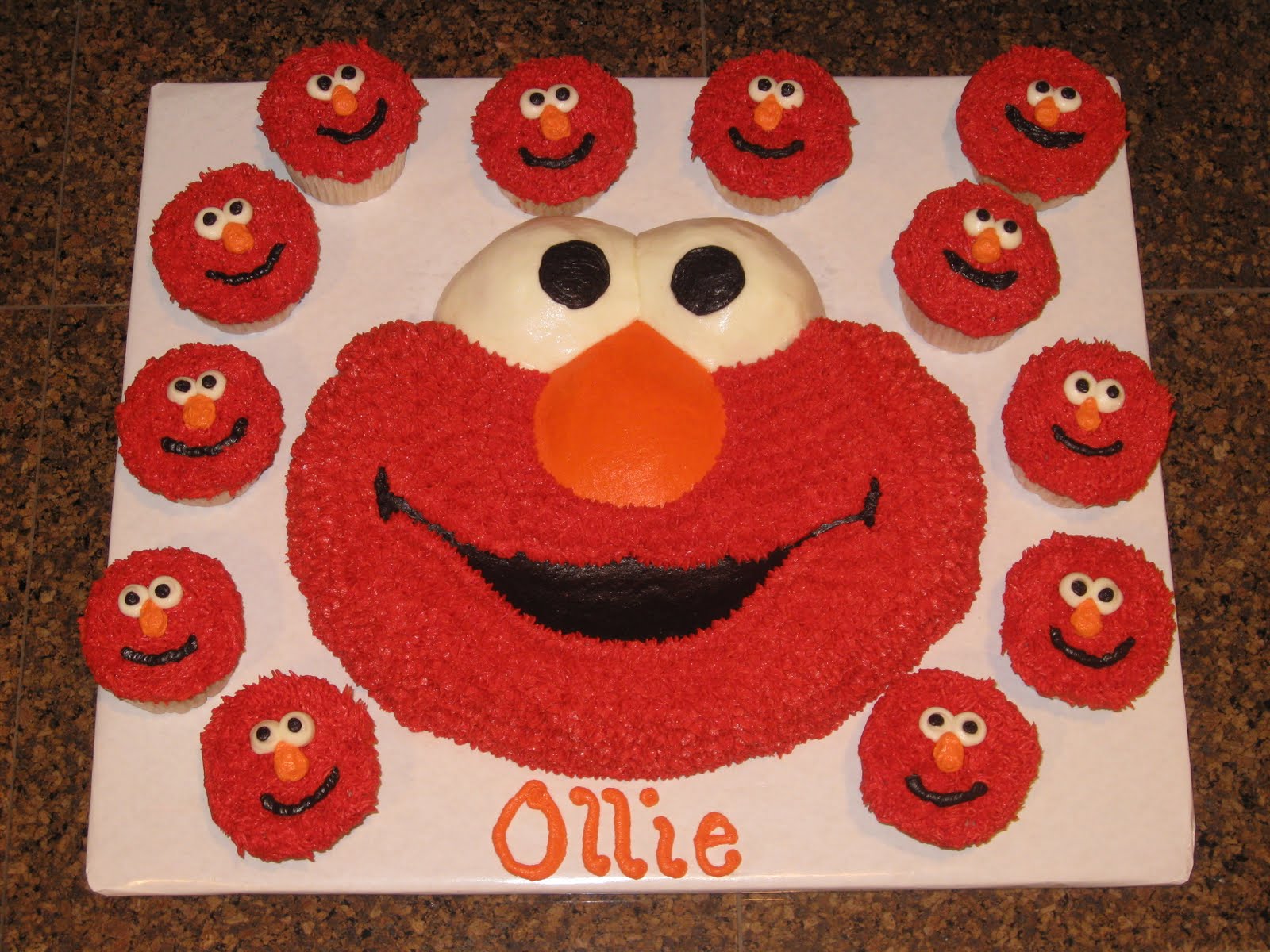Elmo Birthday Cake and Cupcakes
