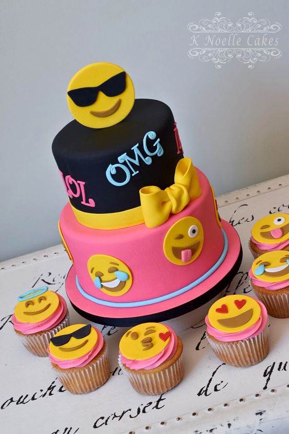 Emoji Birthday Cake Cupcakes