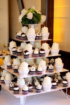Gigi's Cupcakes.wedding Cake Gigi's Cupcakes.wedding Cake