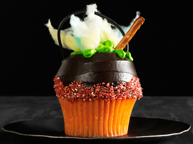 7 Photos of Halloween Witch Cauldron Cupcakes