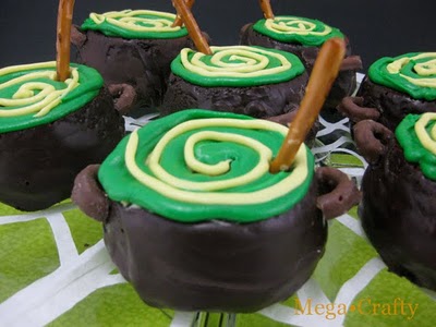 Halloween Witches Cauldron Cupcakes