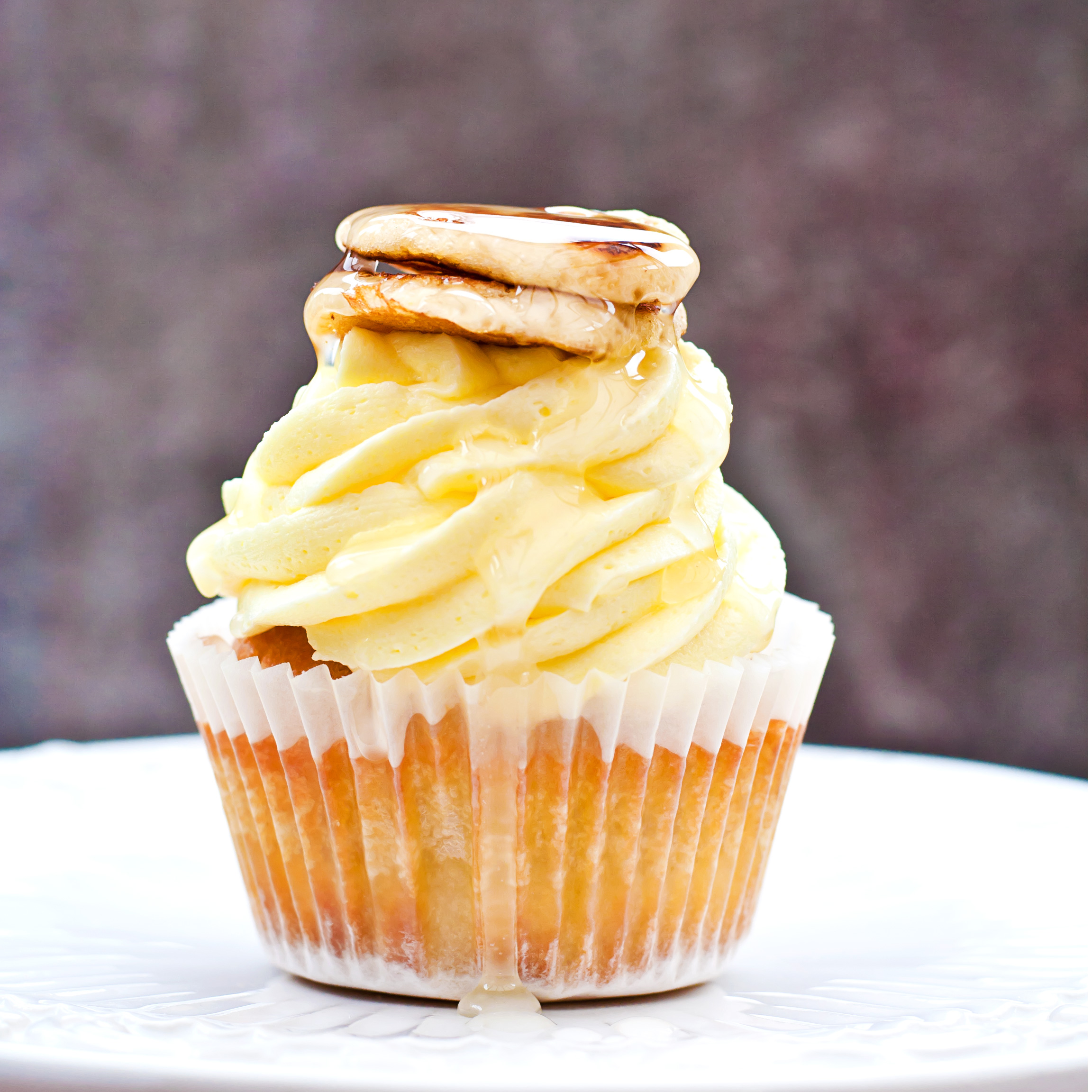 Lemon Buttercream Cupcakes